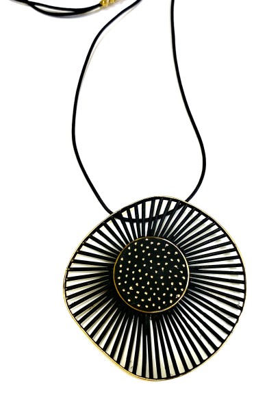 GC p2044 pendant with dots...