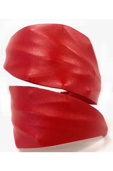 7PM red b650