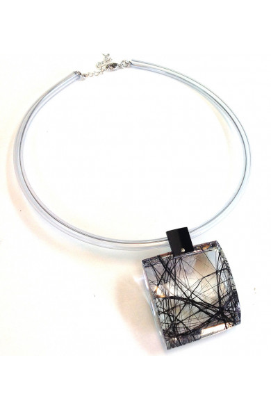 LG - THREADS black - pendant