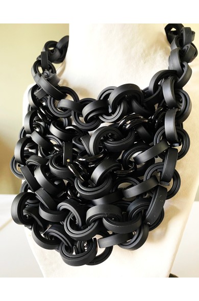 KLA-6 STRANDS BIB - black