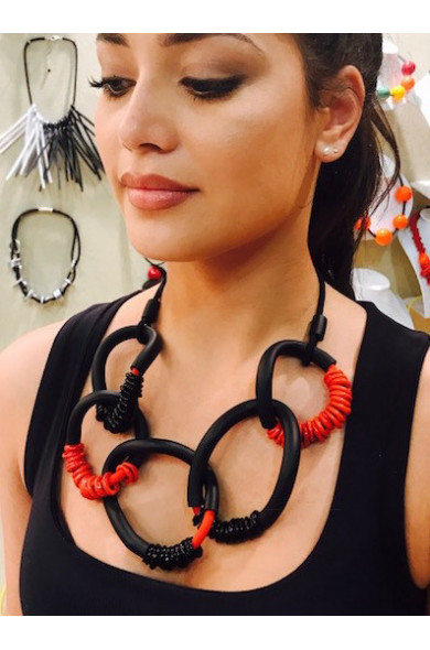 SC IRIS red/black - necklace