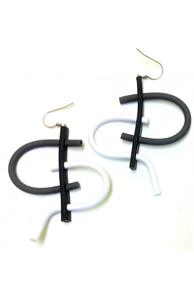 SC Tag earrings - grey/white/blk