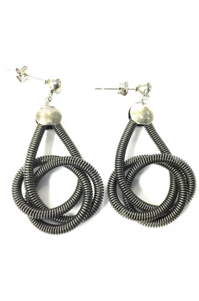 SGP Petale earring - hematite