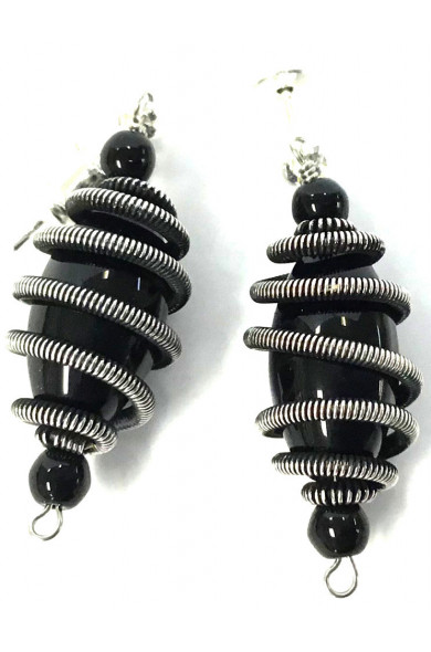 SGP Cage earring - black pearl
