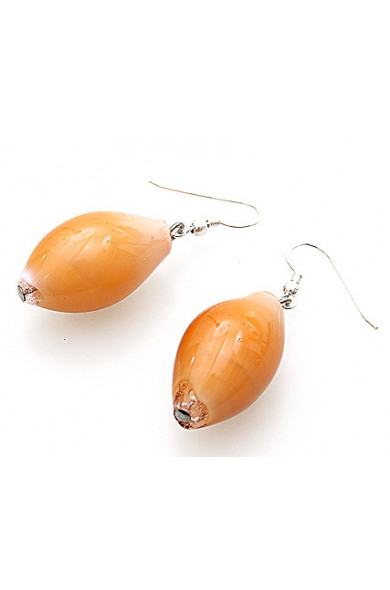 AV-MAGENTA earring...