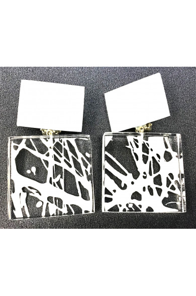 LG - Strier earrings - white