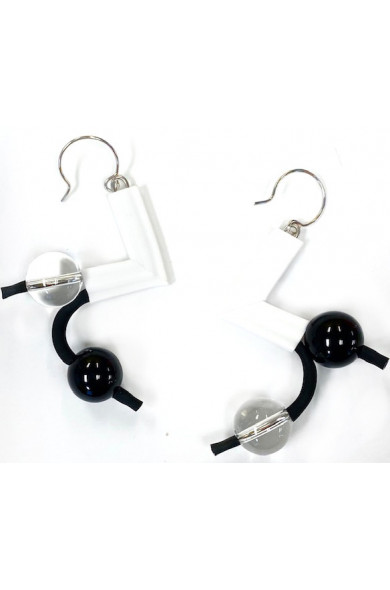 SC Tui earrings - white/blk/white
