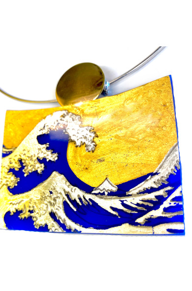 LG Katsushika's Wave (pendant/brooch)